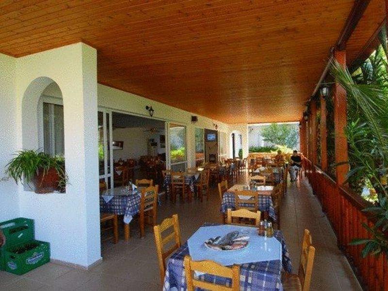 Ammoudi Aparthotel Damnoni